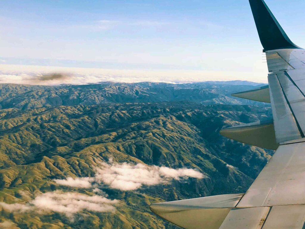 Hoe kun je het beste je vlucht compenseren? vlucht compenseren co2